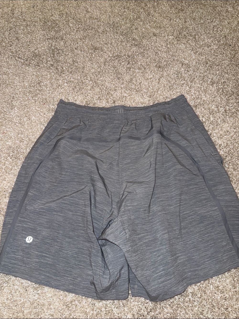 lululemon athletica Men's Gray Athletic Shorts - Picture 4 of 6